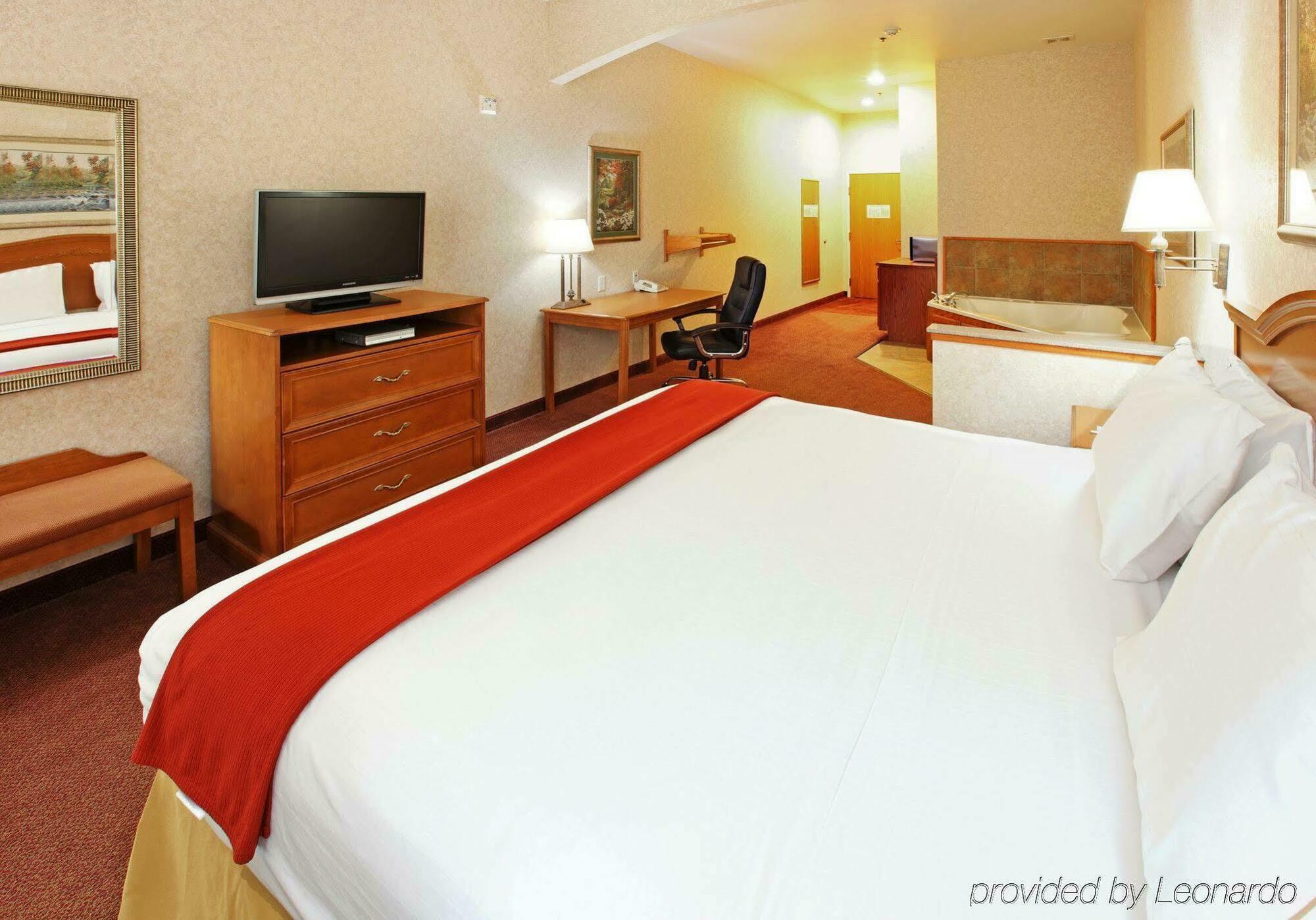 Holiday Inn Longview - North By Ihg Экстерьер фото