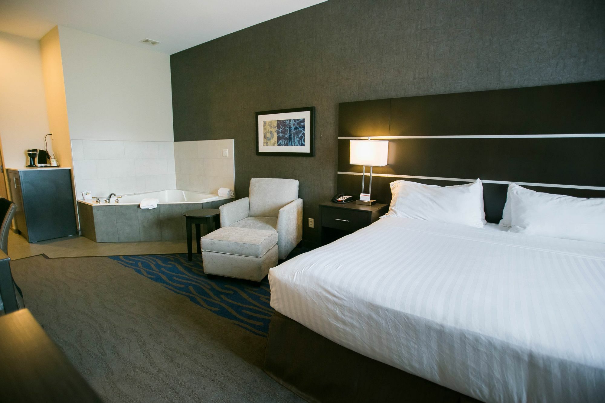 Holiday Inn Longview - North By Ihg Экстерьер фото